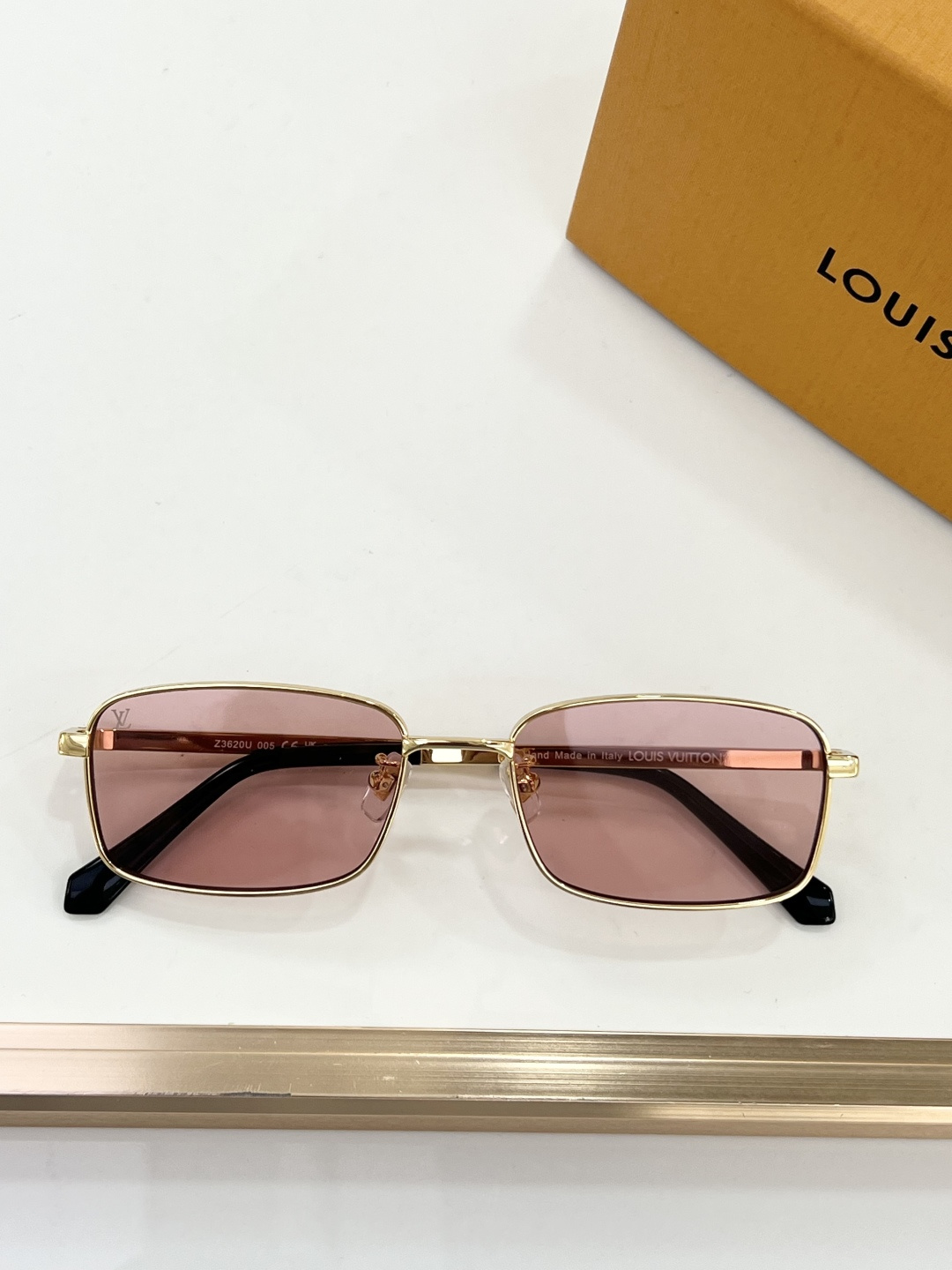 LOUIS VUITTO*  MODEL：Z3620U  SIZE：55口17-145 🐤 