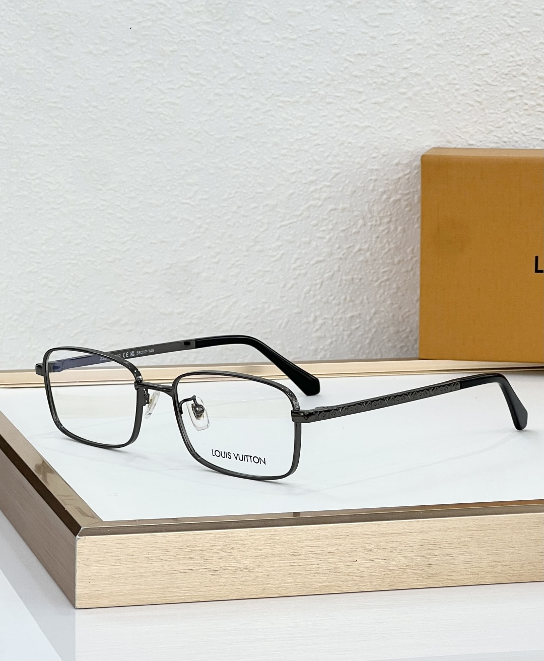 LOUIS VUITTO*  MODEL：Z3620U  SIZE：55口17-145 🐤 
