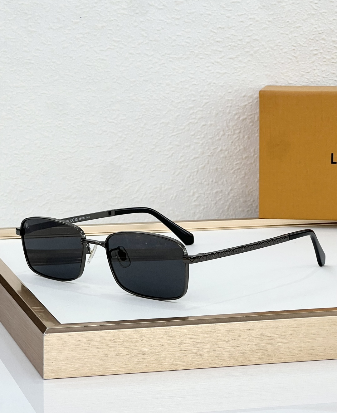 LOUIS VUITTO*  MODEL：Z3620U  SIZE：55口17-145 🐤 