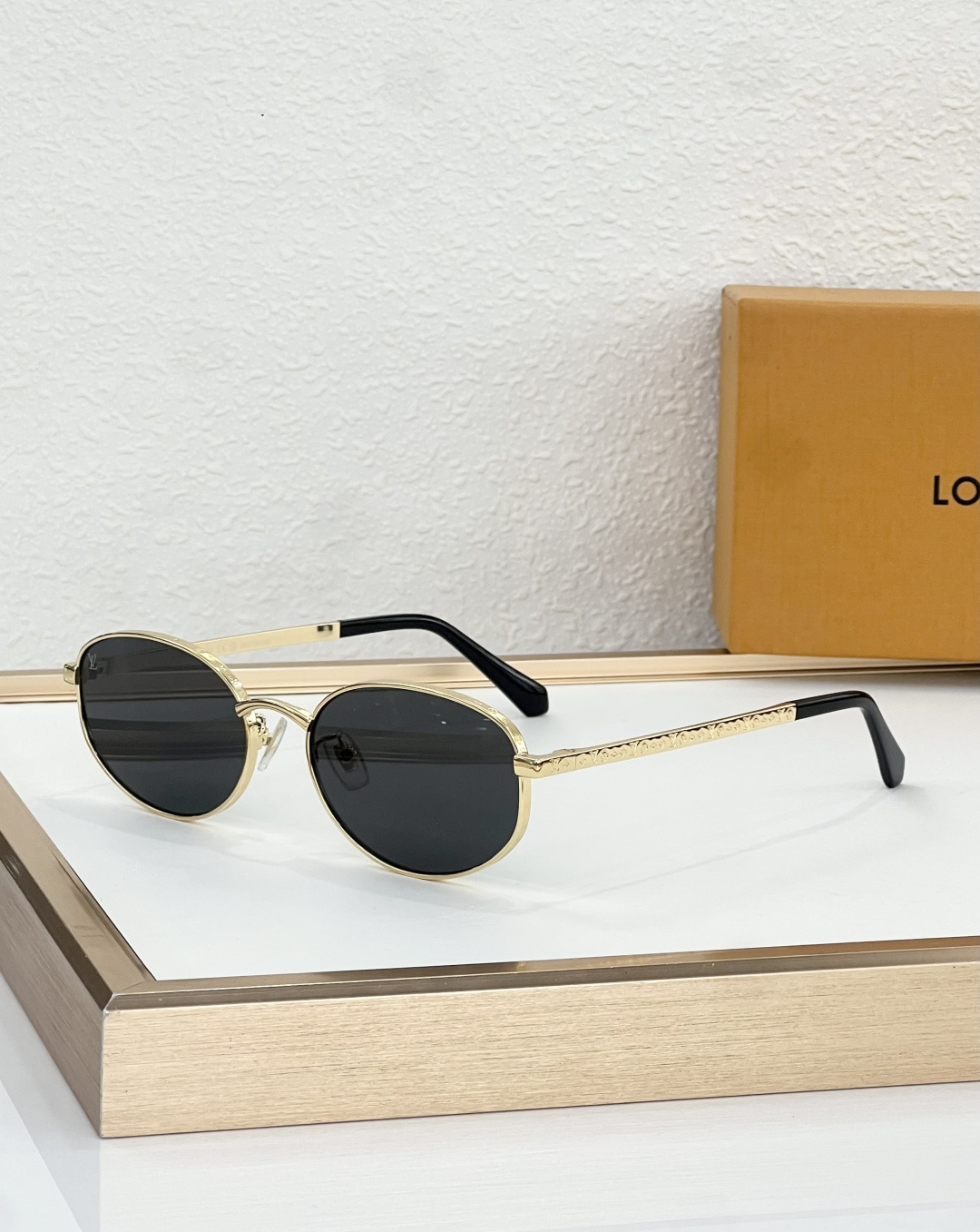 LOUIS VUITTO* MODEL：Z3622U SIZE：56口18 145 🐠 
