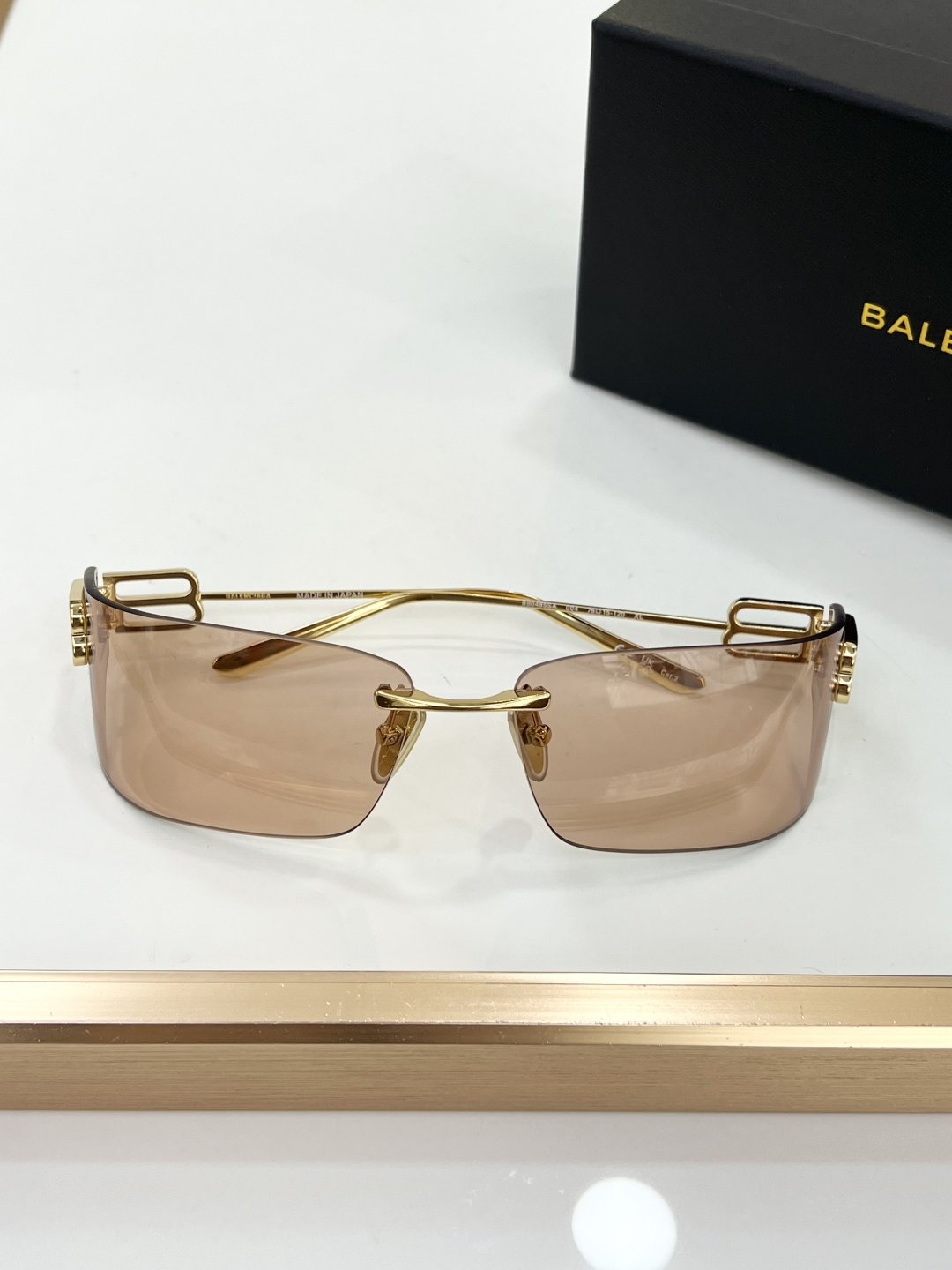 BALENCIAG* MODEL：BB0485SA SIZE：76口15 120 🦋 