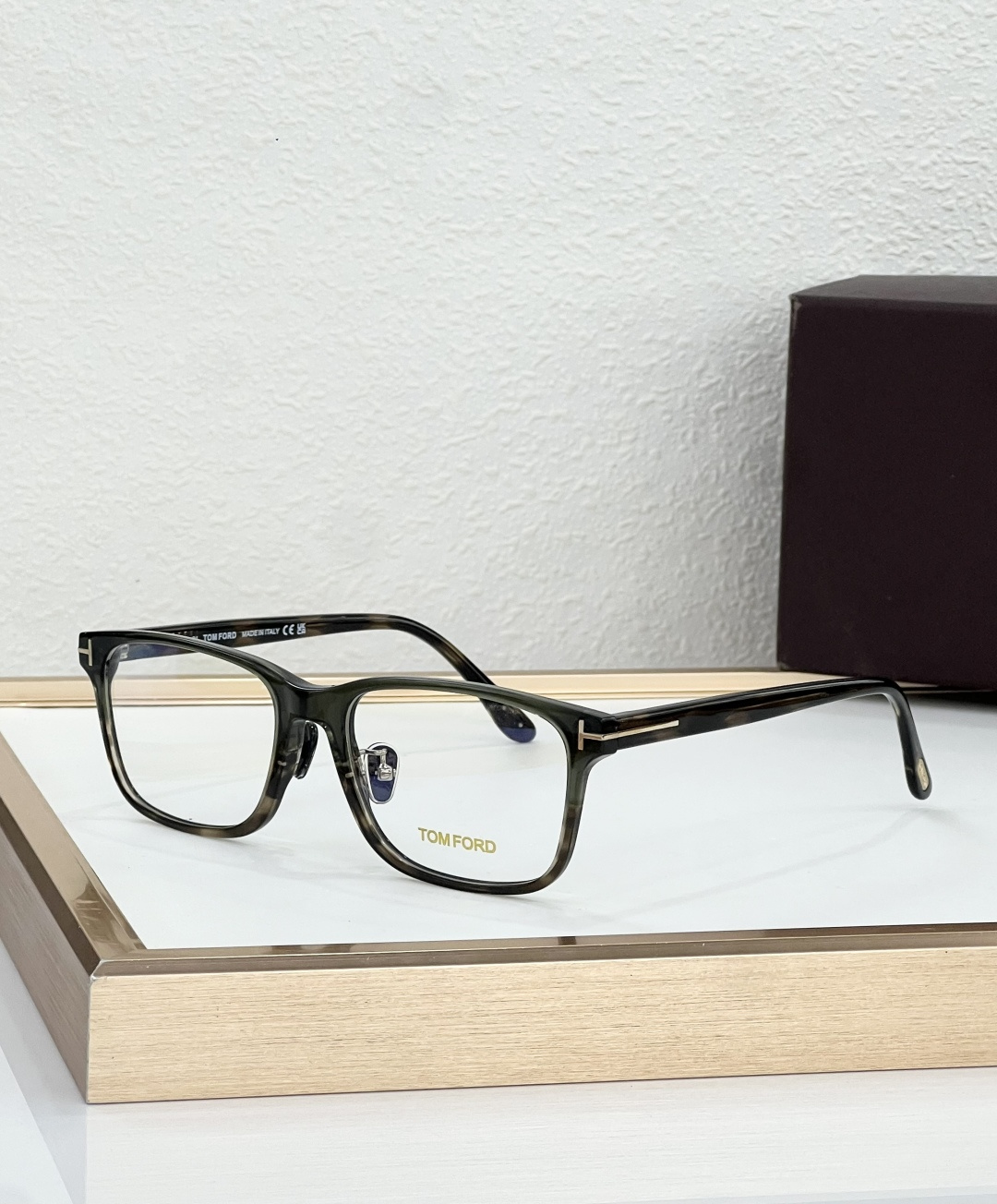 TOM FORD Model:TF5926-D-B Size:55口17-145 🦕 