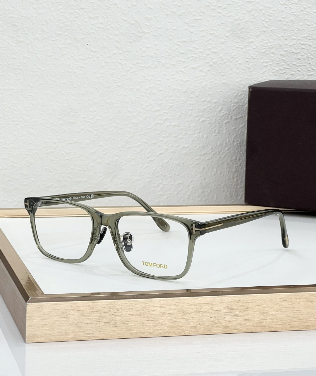 TOM FORD Model:TF5926-D-B Size:55口17-145 🦕 