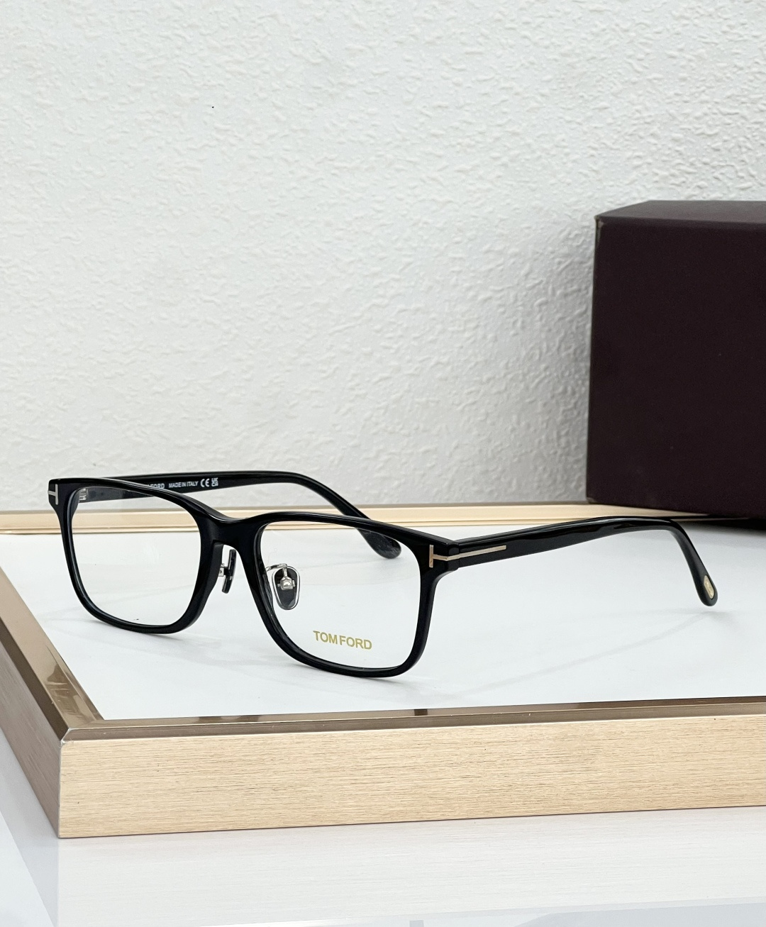 TOM FORD Model:TF5926-D-B Size:55口17-145 🦕 