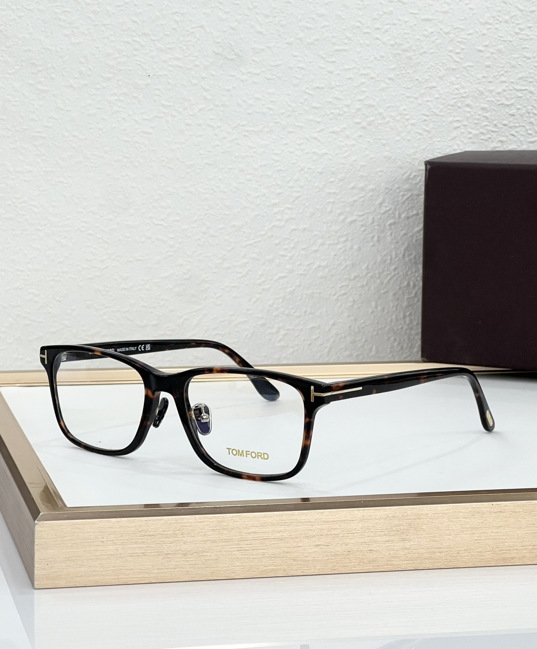TOM FORD Model:TF5926-D-B Size:55口17-145 🦕 