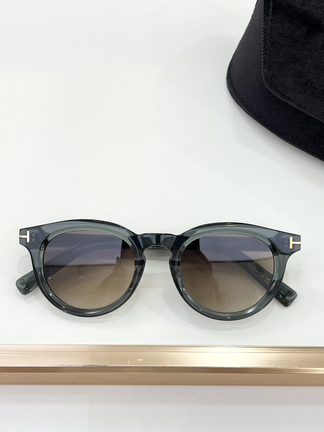 💯Tom ford* MOD：FT1325（ICON ROUND） size：47口23-145 🦨 