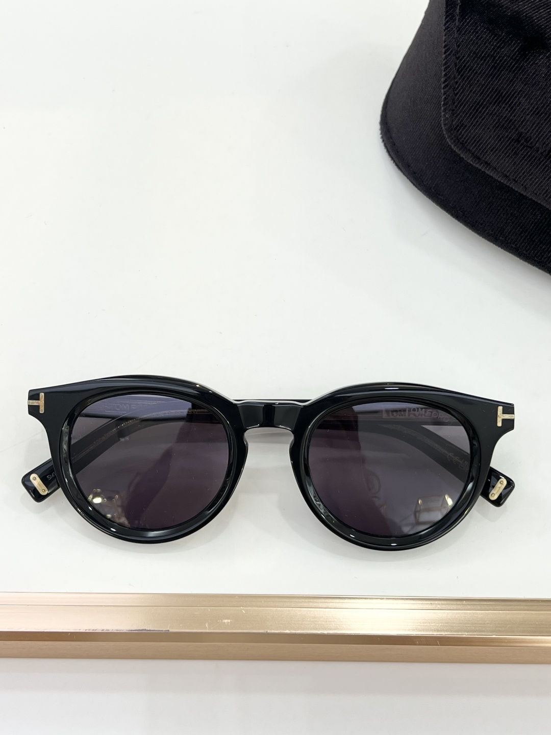💯Tom ford* MOD：FT1325（ICON ROUND） size：47口23-145 🦨 