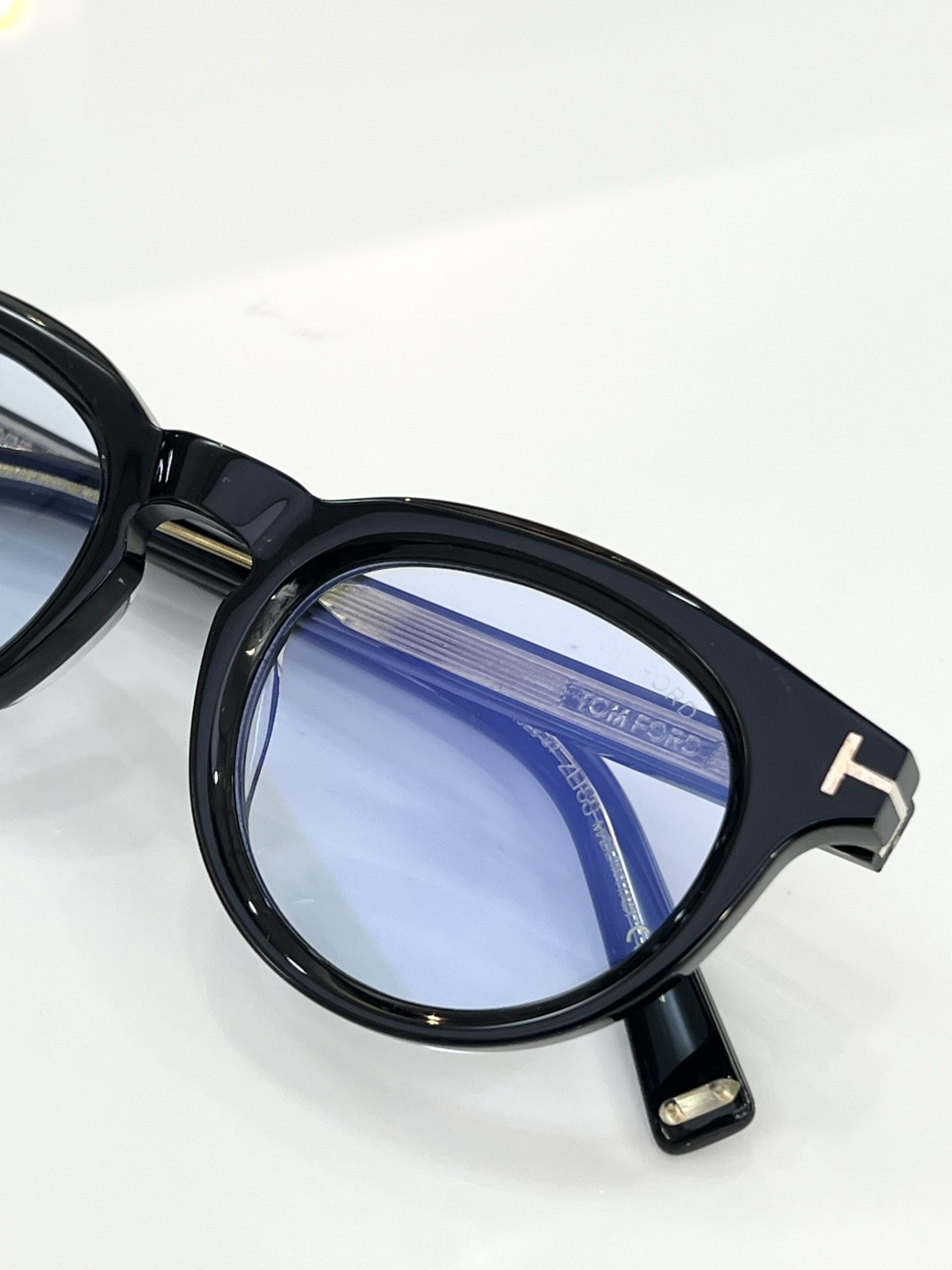 💯Tom ford* MOD：FT1325（ICON ROUND） size：47口23-145 🦨 