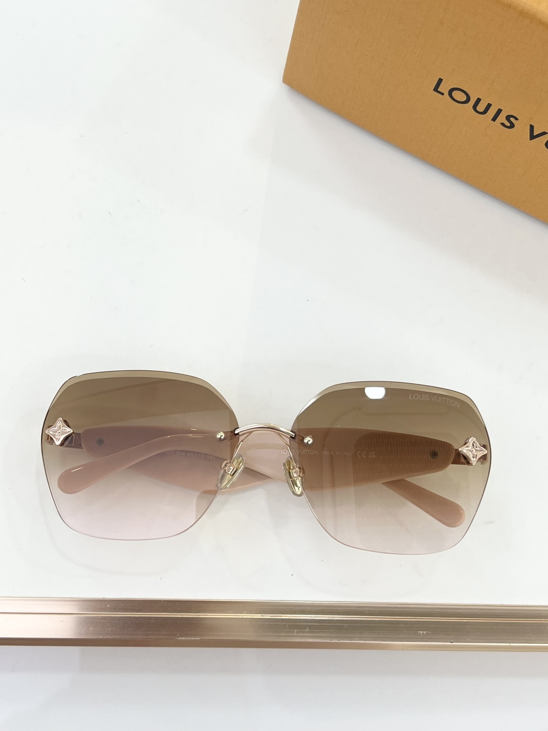LOUIS VUITTON MODEL：Z8337 SIZE：65口15-145 🐜 