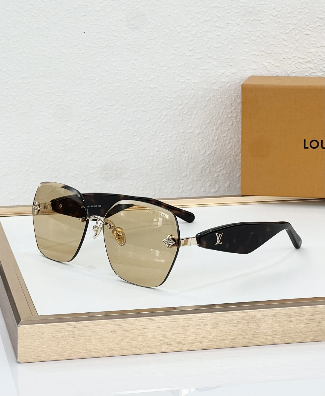 LOUIS VUITTON MODEL：Z8337 SIZE：65口15-145 🐜 