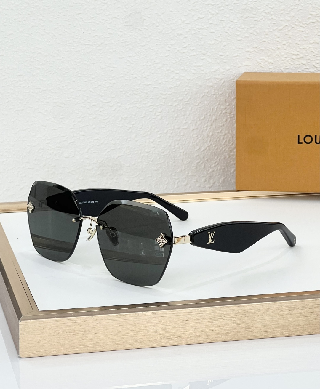 LOUIS VUITTON MODEL：Z8337 SIZE：65口15-145 🐜 