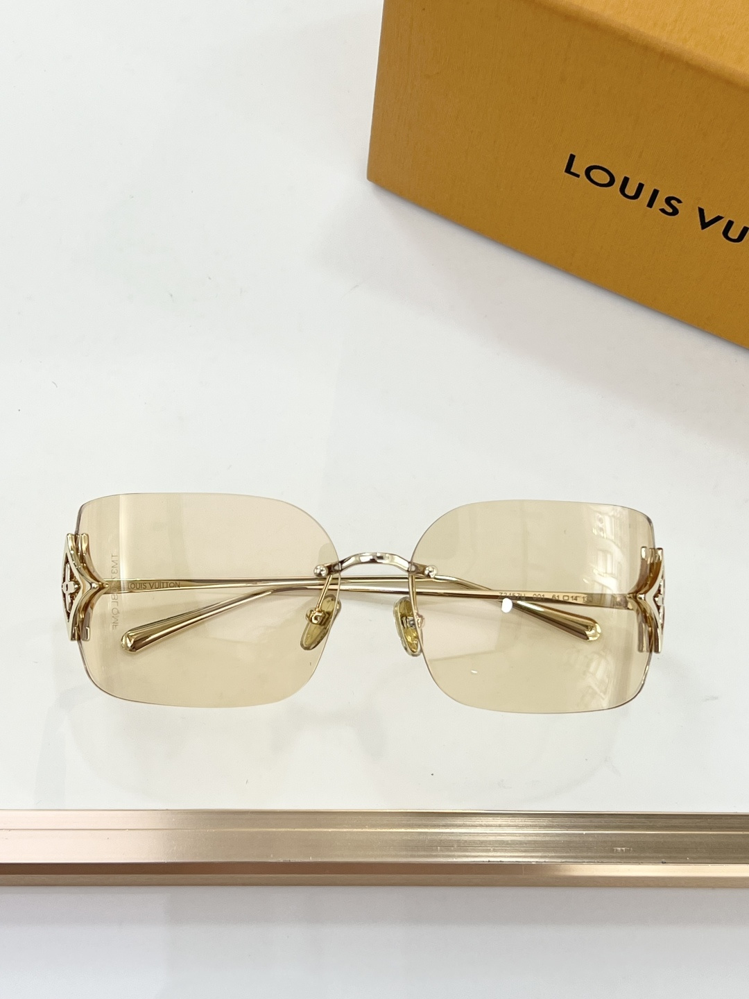 LOUIS VUITTO* MODEL：Z3457U SIZE：61口14-130 🐜 