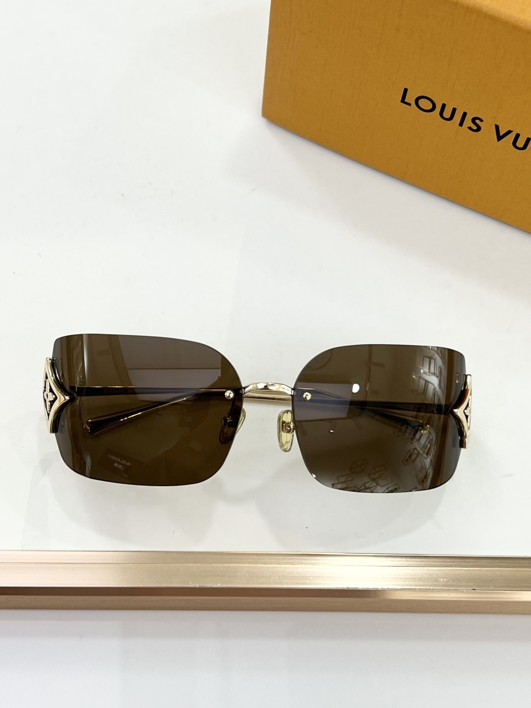 LOUIS VUITTO* MODEL：Z3457U SIZE：61口14-130 🐜 