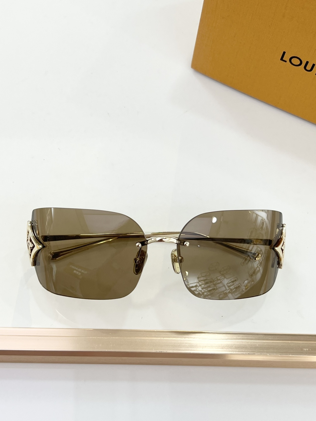 LOUIS VUITTO* MODEL：Z3457U SIZE：61口14-130 🐜 
