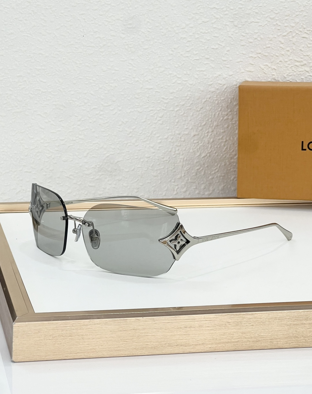 LOUIS VUITTO* MODEL：Z3457U SIZE：61口14-130 🐜 
