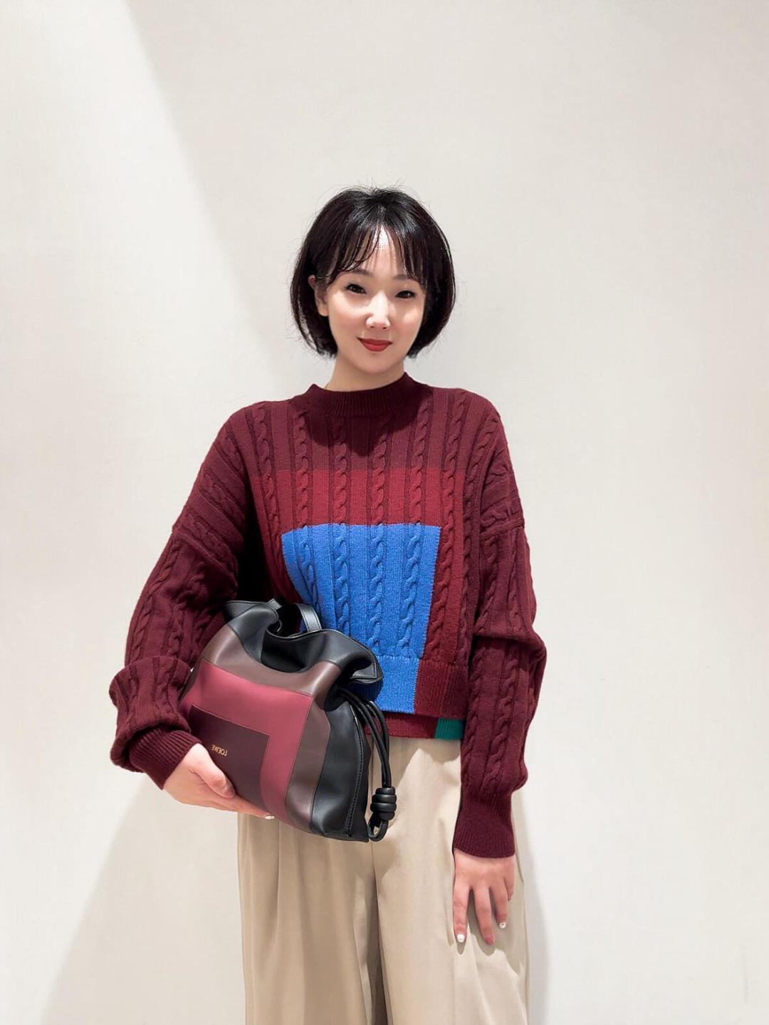 NO:343096,Early autumn show style, color-blocking lucky bag, with a relaxed feeling, super capacity, no pressure when switching between commuting and shopping, and the main focus is practical and fashionable!  From LOEWE&ALBERS collaboration series ~, Flamenco lucky bag (medium size), loewe19860909早秋秀款 拼色福袋拿捏松弛感,容量超能装,通勤逛街切换无压力,主打一个实用又时髦！ 来自LOEWE&ALBERS合作系列～,Flamenco福袋（中号）,loewe,Bag
