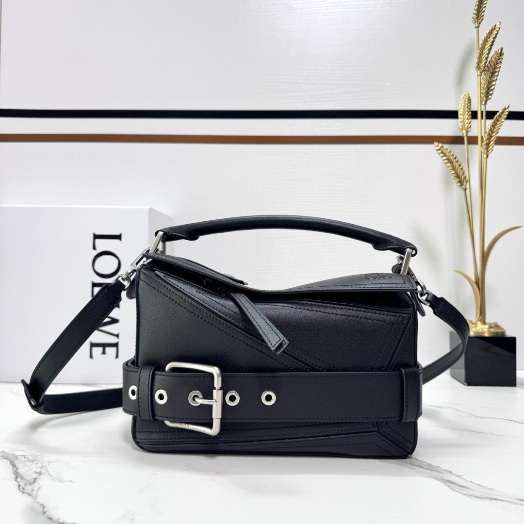 NO:583931,Return goods, Loewe, loewe19860909回货,罗意威,loewe,Bag