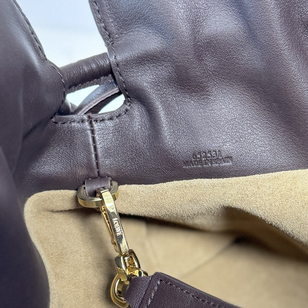 L⊚℮w℮🌟 新版本 Flamenco LandscaPe福袋🆕以柔软材质制造就慵懒风格，拉绳设计饰有历