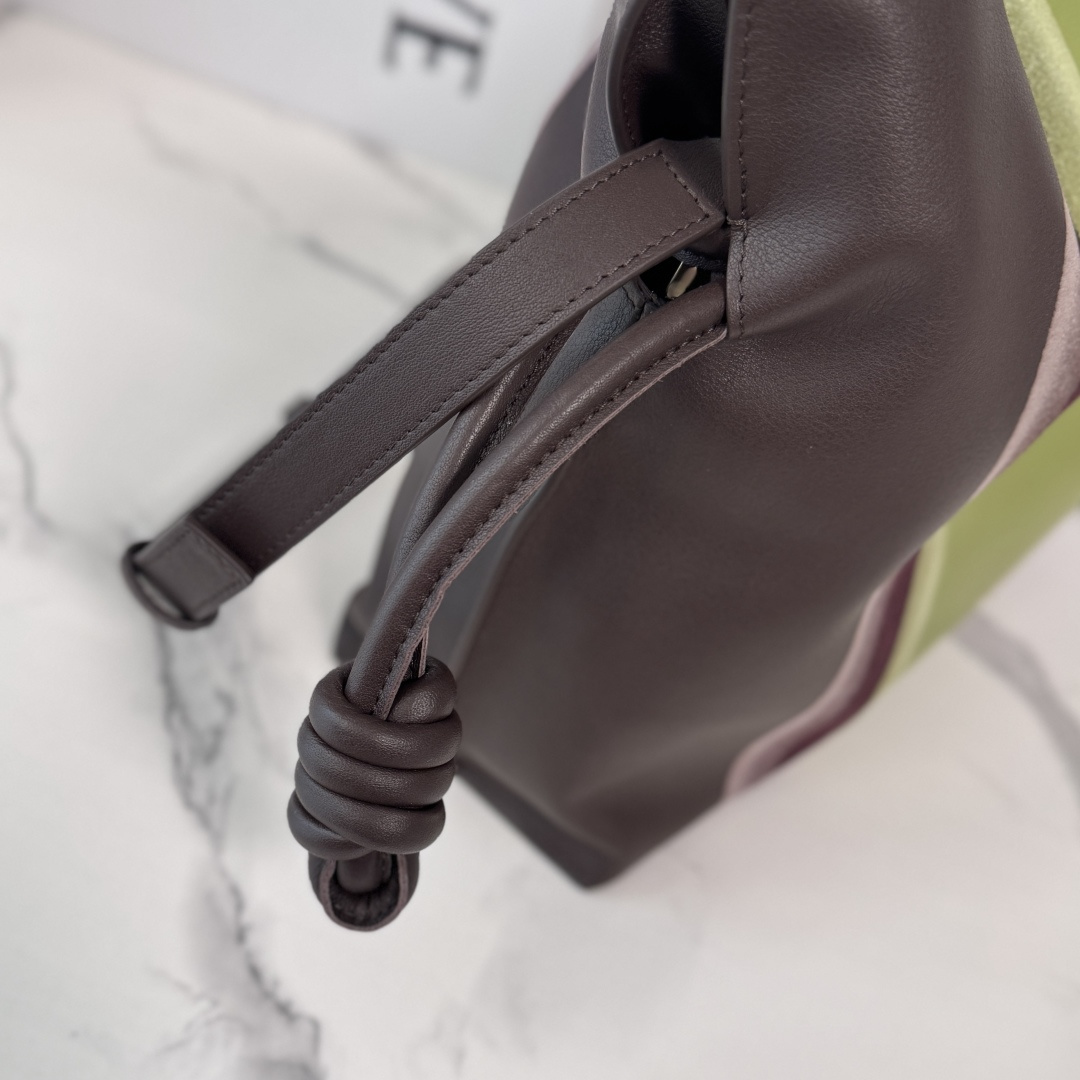 L⊚℮w℮🌟 新版本 Flamenco LandscaPe福袋🆕以柔软材质制造就慵懒风格，拉绳设计饰有历