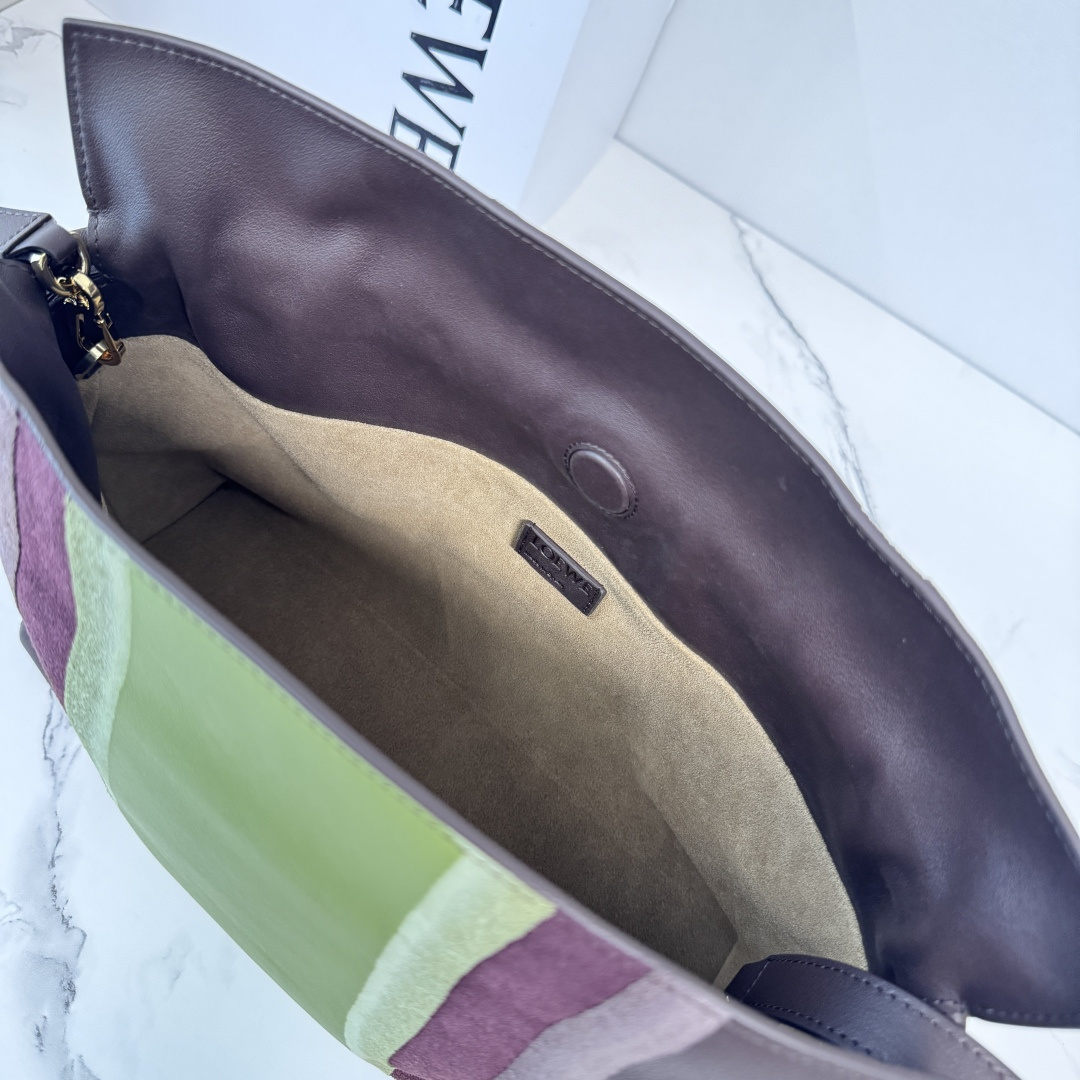 L⊚℮w℮🌟 新版本 Flamenco LandscaPe福袋🆕以柔软材质制造就慵懒风格，拉绳设计饰有历