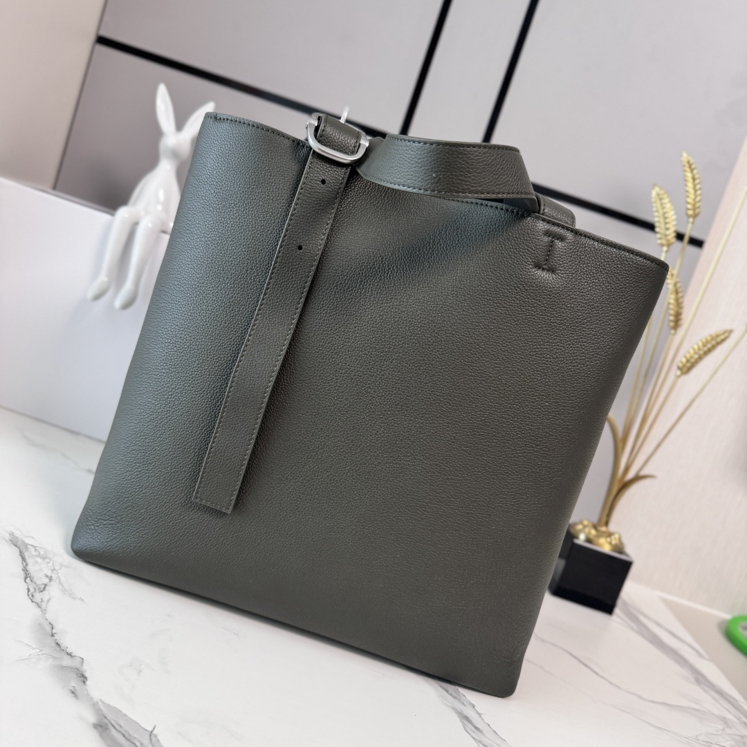 Loewe Style Brown Leather Tote Bag Bags Tote Bag detail image 3 from source 770706