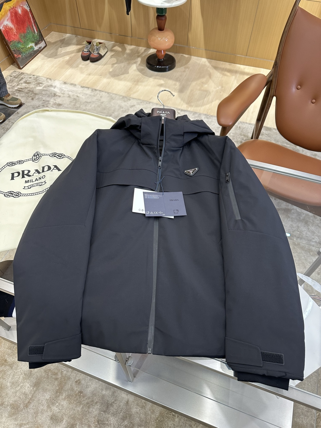Пуховик Prada
