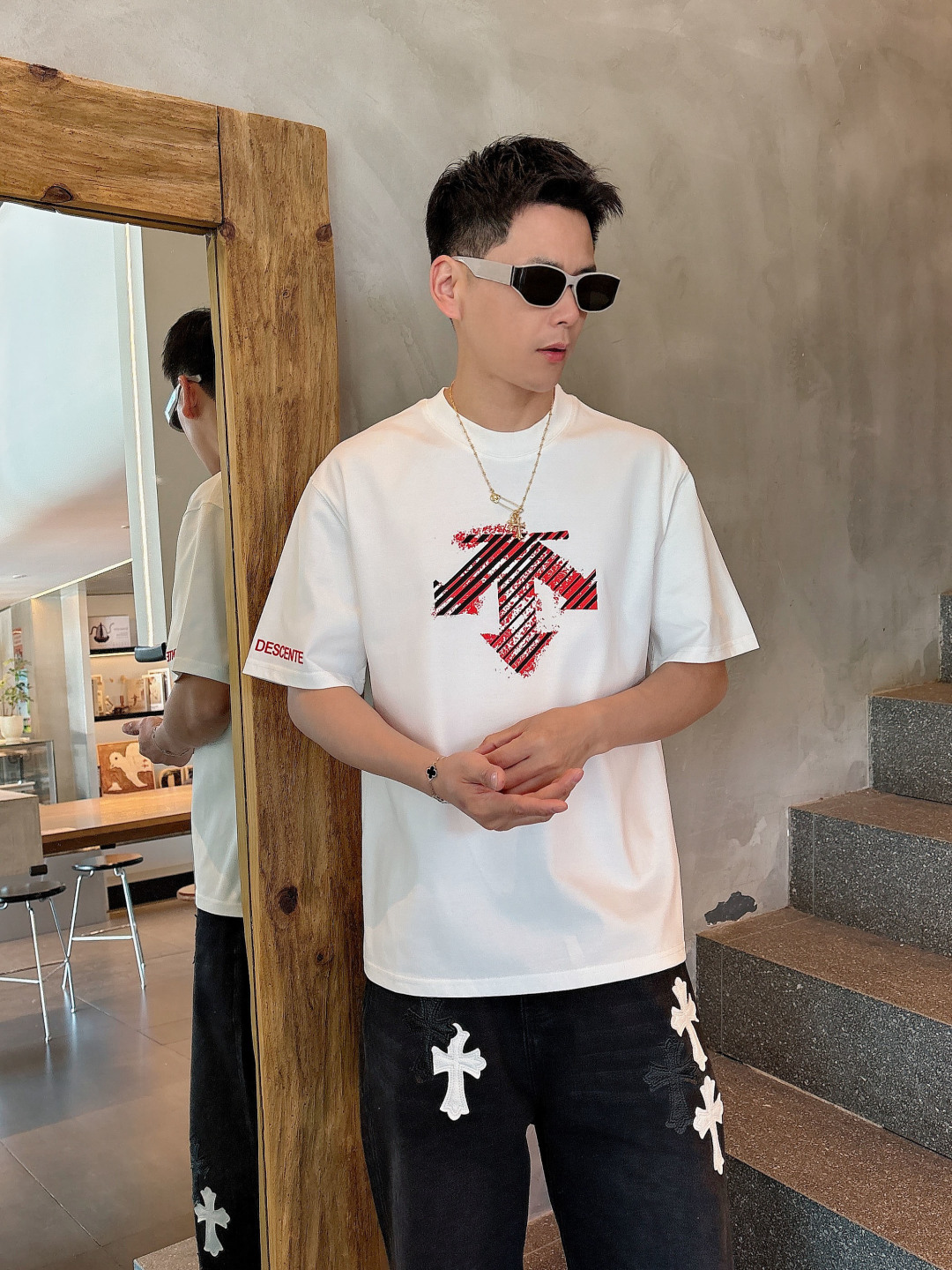 NO:452204,DiSanter 2025 Spring and Summer New Products, Complete Three Standards, Round Neck Pure Cotton Short-Sleeve T-shirts, Don’t need to introduce too much good products, look at the details, Counter code M-XXXL / Suggestions L,, T-shirt,tees, t-shirt,alexander wang19860909迪桑特 2025春夏新品 三标齐全 圆领纯棉短袖T恤 好货不用过多介绍 看细节 专柜码数M-XXXL /建议L,,T-shirt,tees，t-shirt,alexander wang,Men's clothing