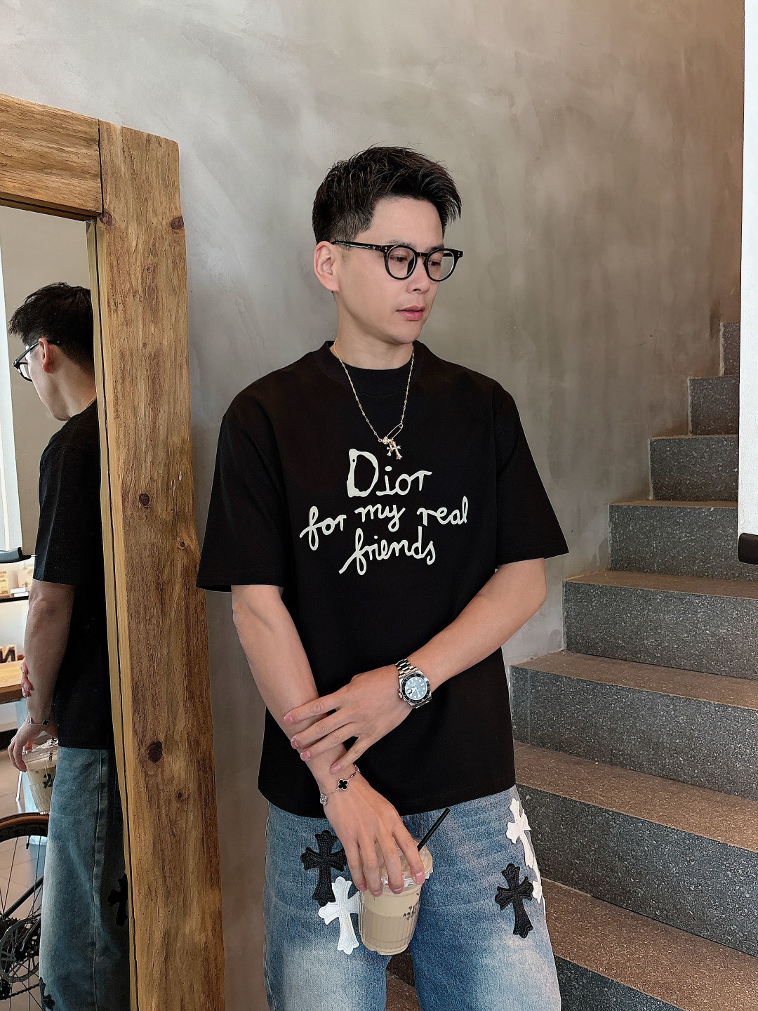 NO:452118,Dior/Dior 2025 spring and summer new product, complete three standards, round neck pure cotton short-sleeved T-shirt, no need to introduce too much good products, look at the details, counter code M-XXXL / Suggestions L,,dior,dior,T-shirt,tees,t-shirt,alexander wang19860909Dior/迪奥 2025春夏新品 三标齐全 圆领纯棉短袖T恤 好货不用过多介绍 看细节 专柜码数M-XXXL /建议L,,dior,dior,T-shirt,tees，t-shirt,alexander wang,Men's clothing
