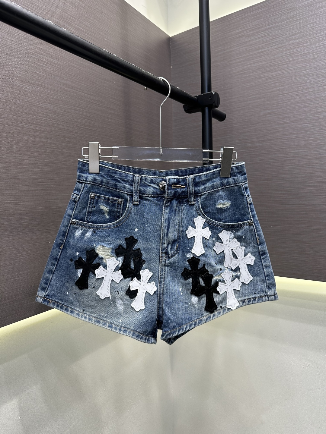 Women's Clothes Style Leather Clothing Lookbook Reference image 1