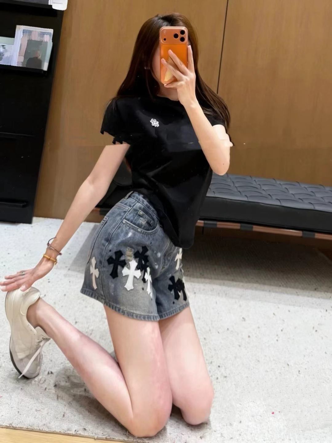 Women's Clothes Style Leather Clothing Lookbook Reference image 1