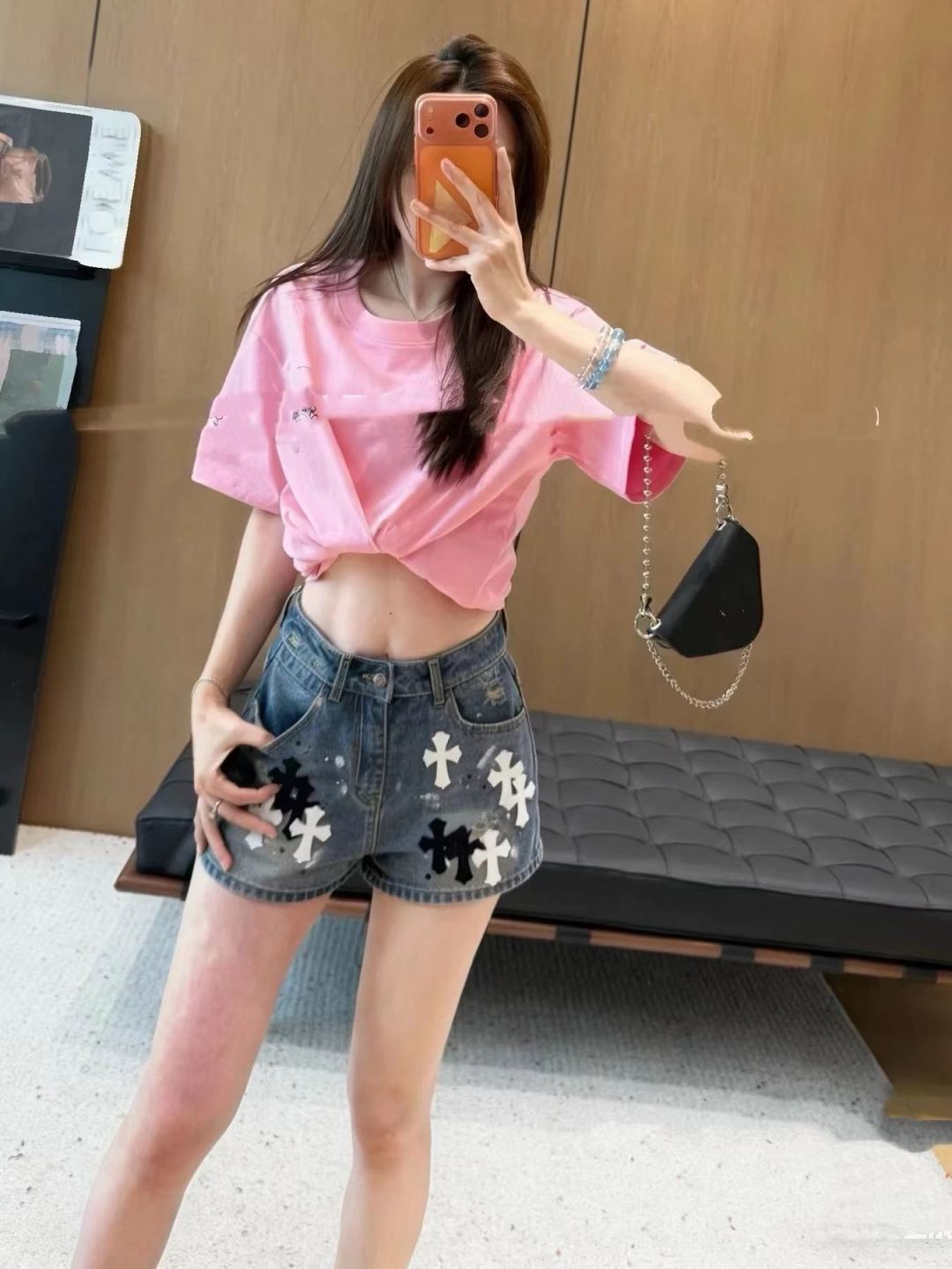 Women's Clothes Style Leather Clothing Lookbook Reference image 2
