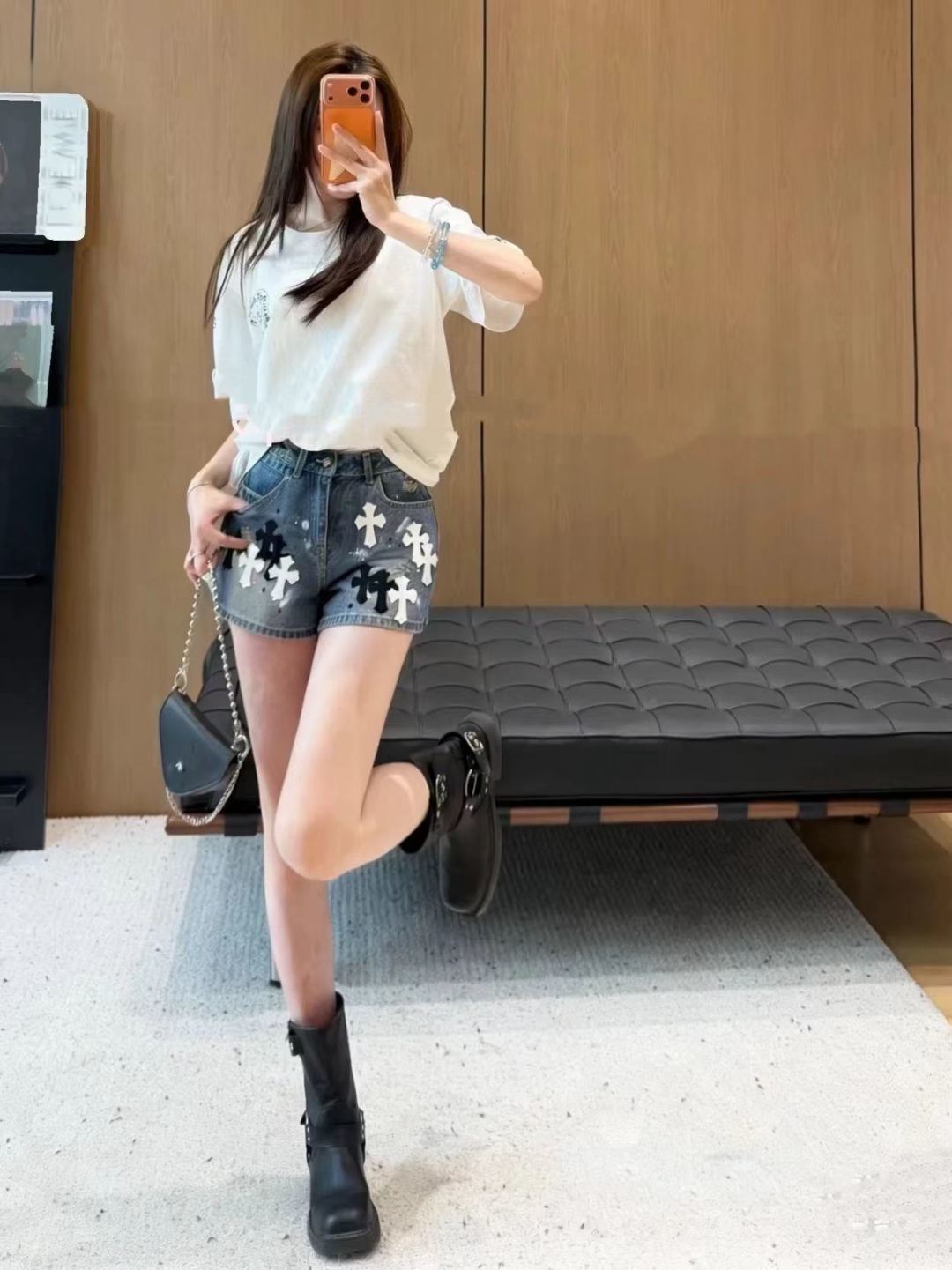 Women's Clothes Style Leather Clothing Clothing Clothing detail image 3 from source 776734