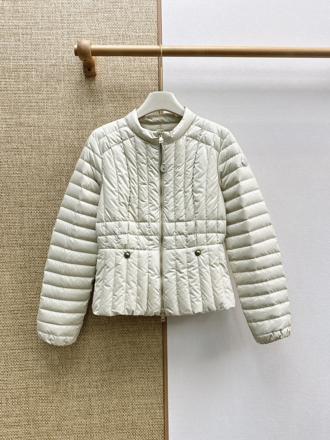 Пуховик Moncler