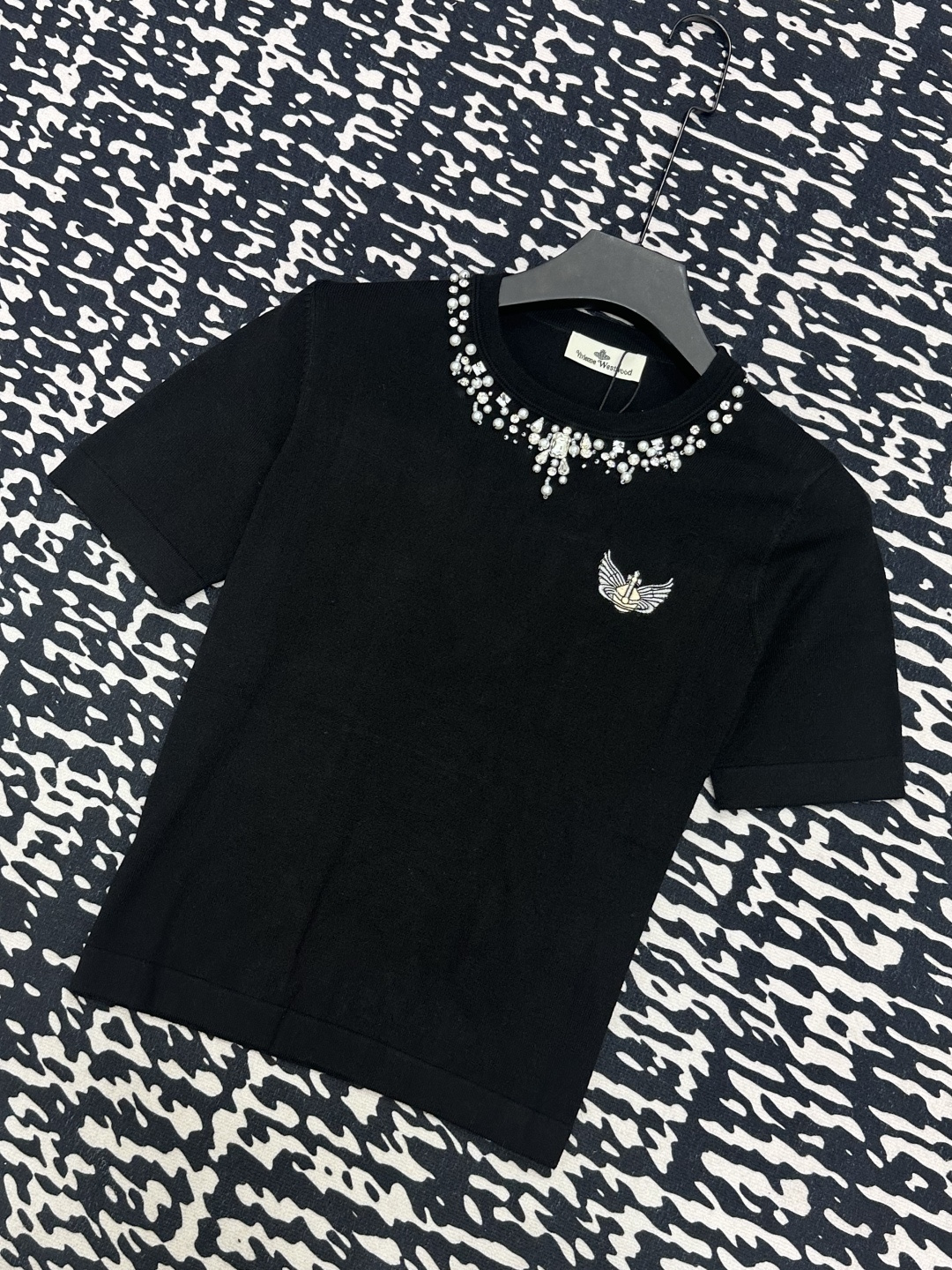 NO:333166,Queen Mother of the Cialis new style, breathable fabric, design embellishment and embellishment!  High-end atmosphere on the upper body. Number of codes//,alexander wang19860909西太后 新款 面料透气 设计修饰点缀！上身高级氛围感  码数//,,alexander wang,Women's clothing