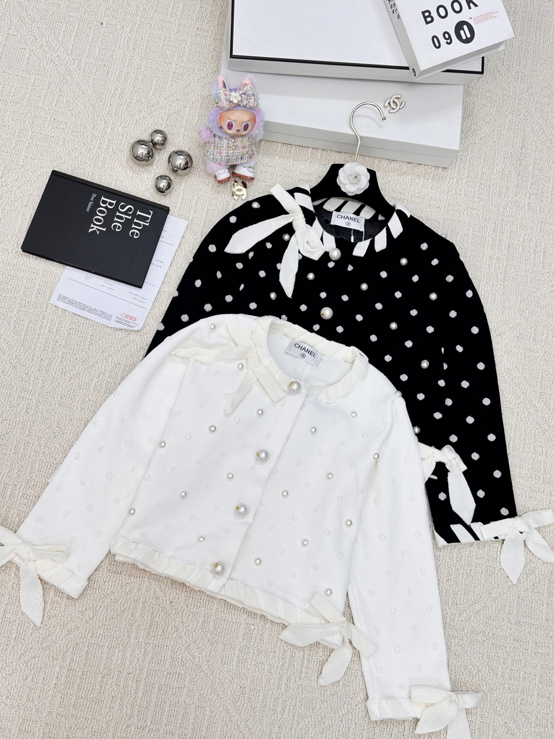 NO:439540,New style handmade cardigan logo pattern embellishment and high-end atmosphere on the upper body //, alexander wang19860909新款 手工开衫logo图案修饰点缀 上身高级氛围感 //,,alexander wang,Women's clothing