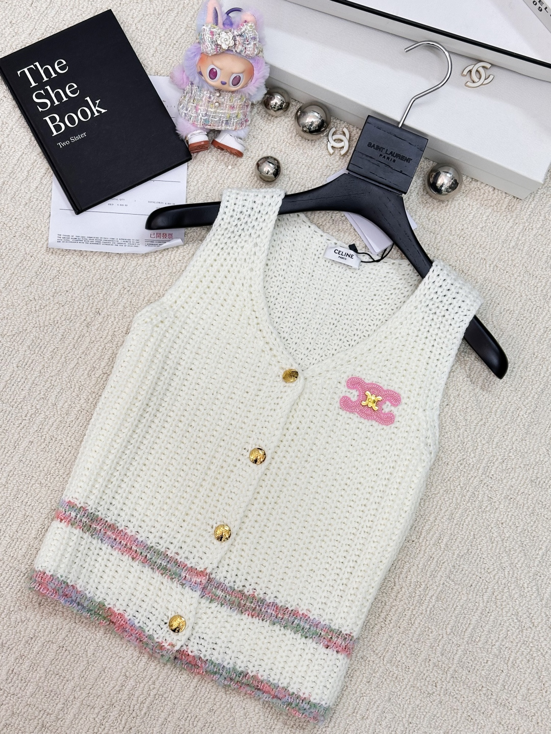 NO:442343,Celine new style woven vest logo pattern embellishment and high-end atmosphere on the upper body //, celine, alexander wang19860909Celine 新款 编织马甲logo图案修饰点缀 上身高级氛围感 //,,celine,alexander wang,Women's clothing