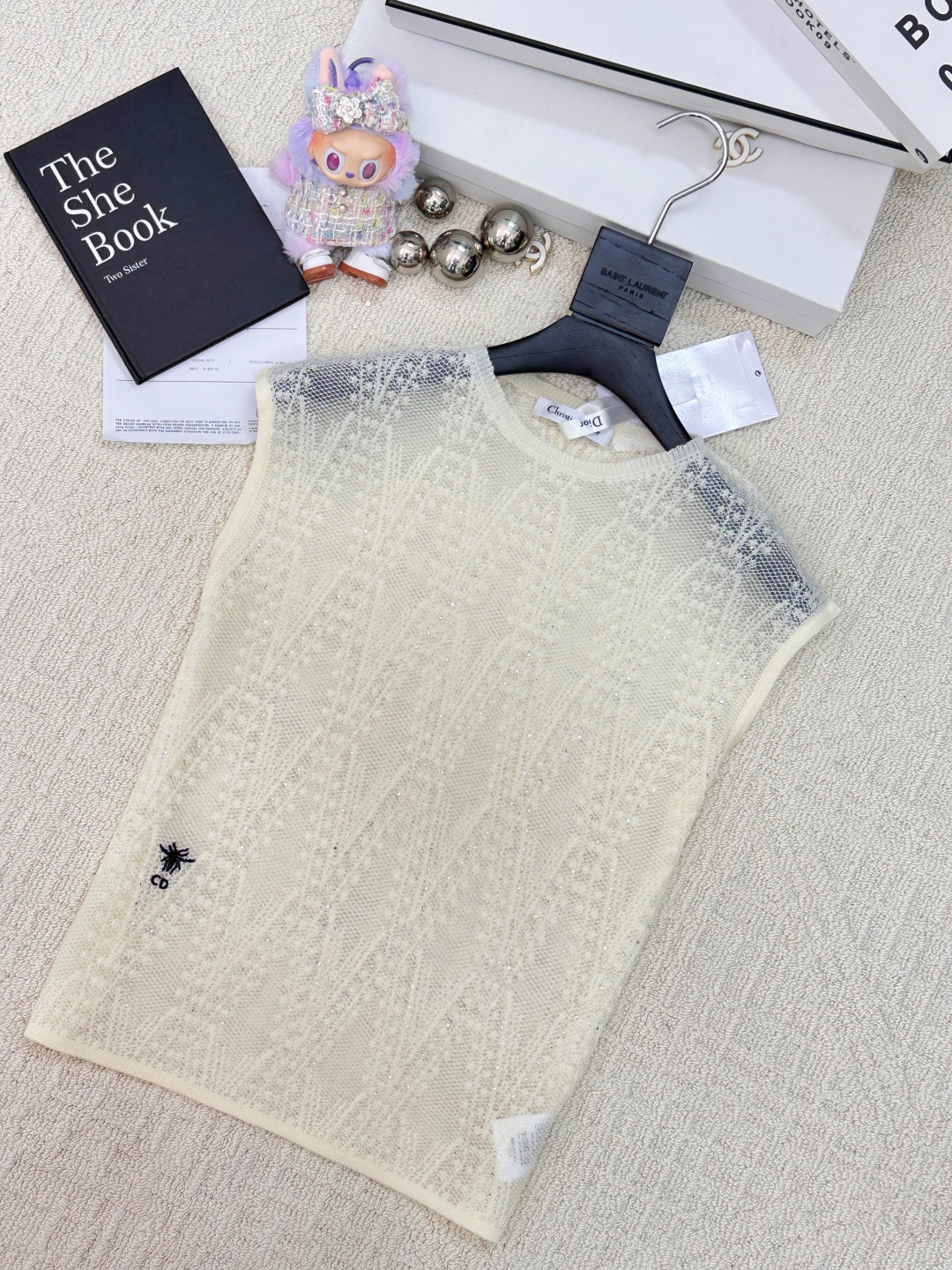 NO:442317,New style embroidery logo pattern embellishment and decoration, slim and fashionable upper body //,,alexander wang19860909新款 刺绣logo图案点缀修饰 上身顯瘦時尚 //,,alexander wang,Women's clothing