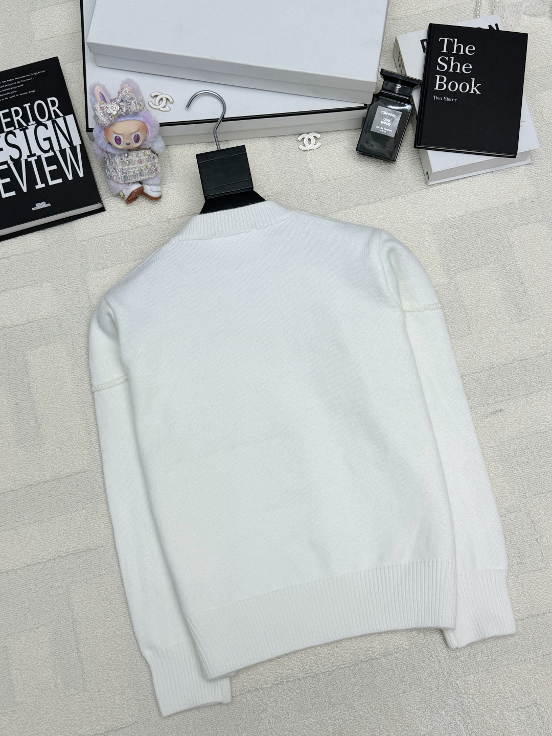 Dior 25秋冬新款 立体logo针织长袖款 logo图案修饰点缀 上身高级氛围感🈵️🈵️ 2色𝟑碼 