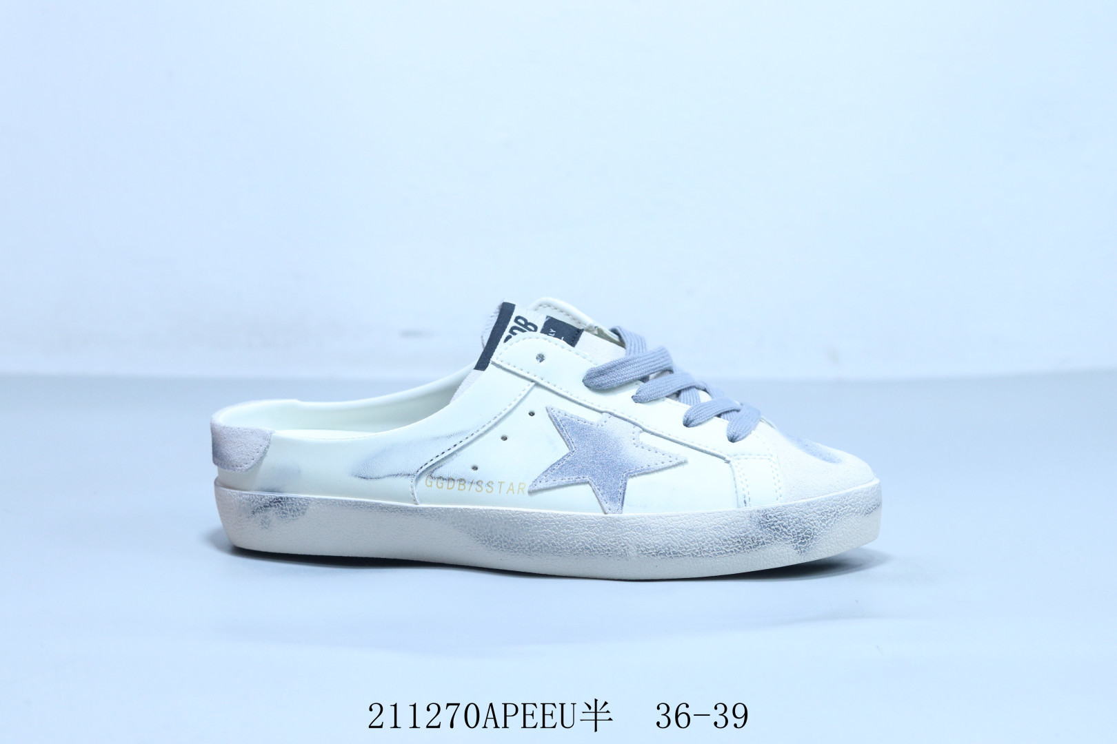 Zapatos pequeños sucios GGDB hechos a mano italianos, este es un par de zapatos pequeños sucios de estilo retro antiguo…