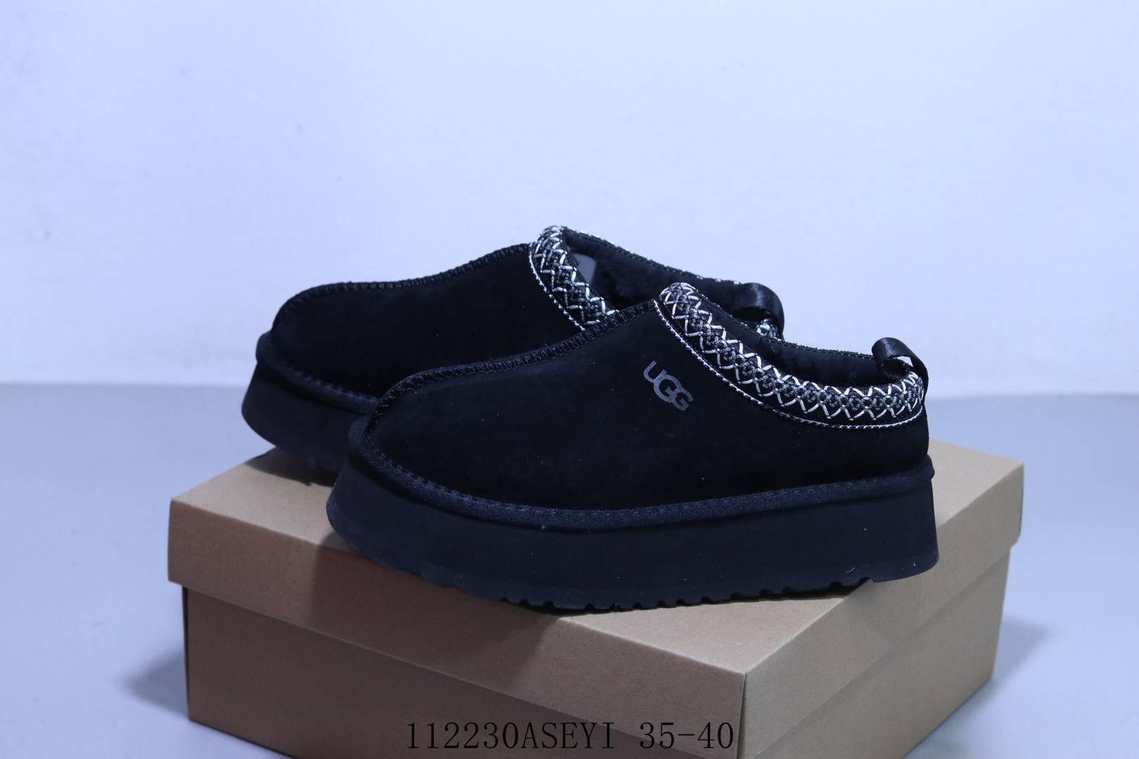 集合图💰120
美国轻奢品牌UGG W NEUEL尼瓦尔系列秋冬新款防污系列包头平底休闲保暖毛毛舒适便鞋女鞋 厚底 半拖112230ASEYI 35-40