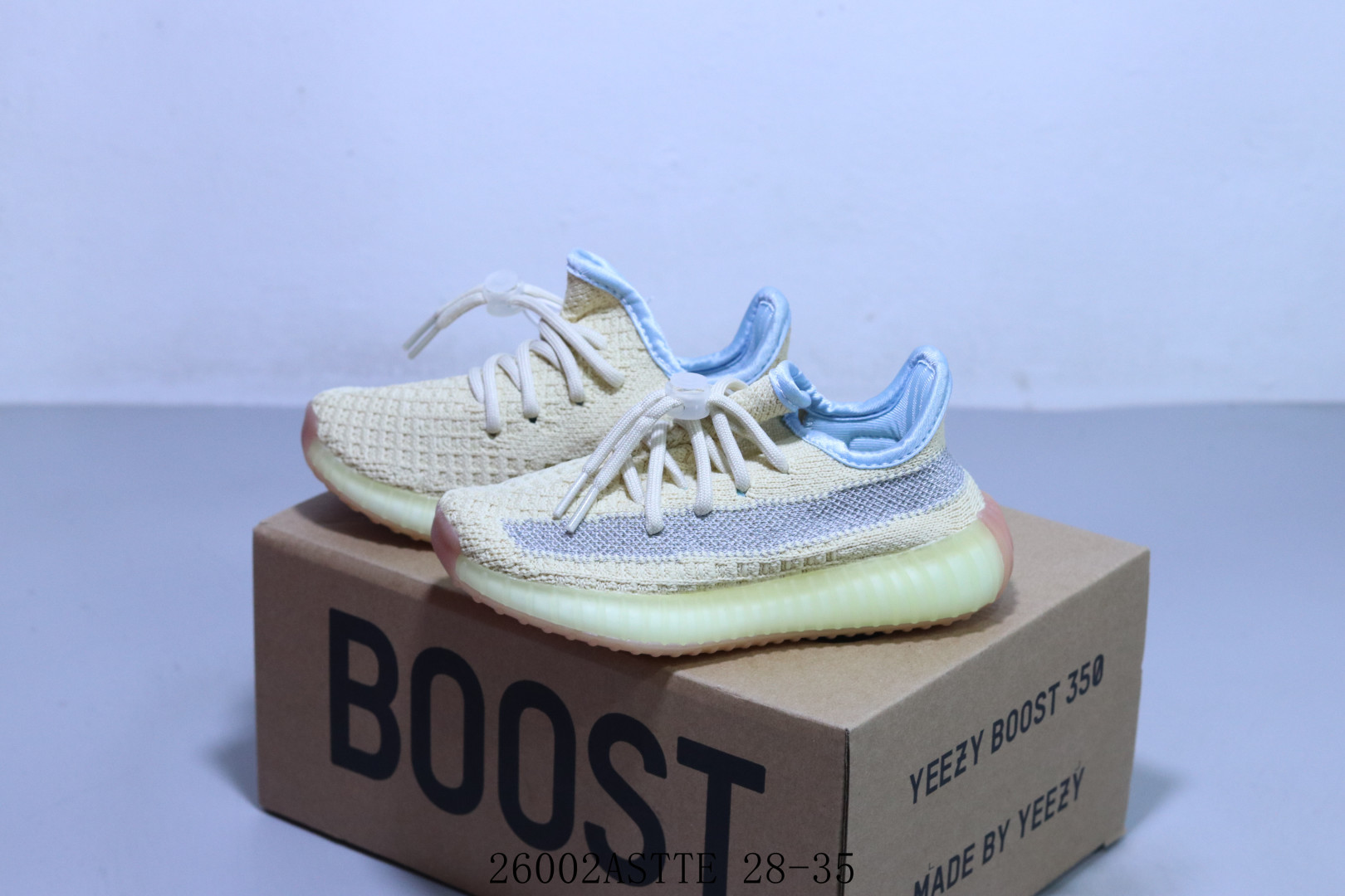 集合图💰70
童鞋！阿迪达斯 椰子350 /adidas YEEZY BOOST 350 V2  透气镂空真爆百搭轻便爆米花中底休闲运动慢跑鞋 26002ASTTE 28-35