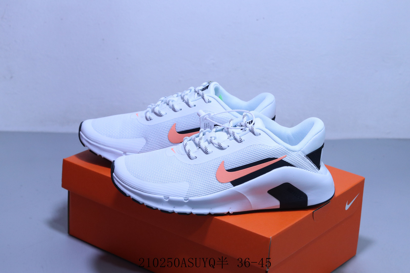 耐克 Nike Flex Train 赤足 舒适耐用 训练鞋 210250ASUYQ半