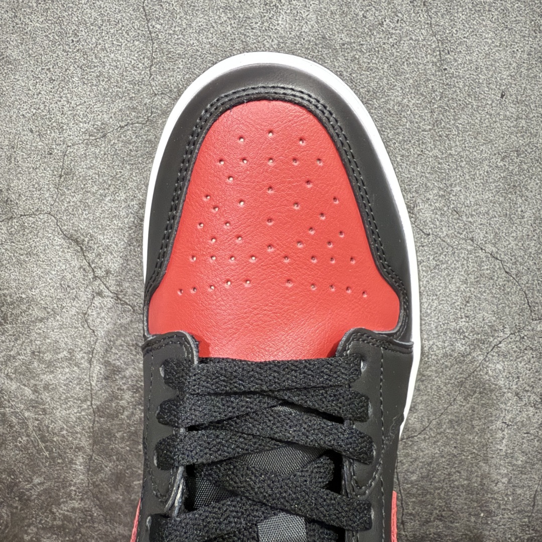 图片[5]-【K版】Air Jordan AJ1 Low 低帮黑白红 553558-067n全新流水线出品 DT版本唯一平替选择 市场第二梯队最强版 全部原鞋开发 原楦原纸板开发 全鞋电脑针车 原厂内置全掌气垫 原盒内在原标 唯一Zp原版鞋带绑法 免检产品 全新2022版型 全头层皮料 完美零毛边处理 原厂配置全掌气垫 价格定位良心SIZE：36 36.5 37.5 38 38.5 39 40 40.5 41 42 42.5 43 44 44.5 45 46  编码：LDS230250-莆田鞋批发中心