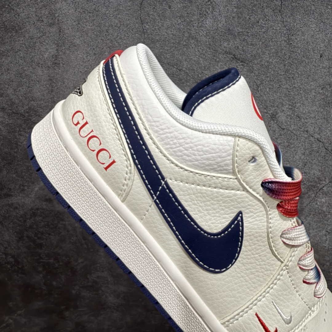 图片[7]-【定制版】Air Jordan 1 Retro Low x GUCCI 奶黄蓝n官方同步新色 原装级产物n拒绝公底 立体鞋型 细节完美 高清洁度购置公司同步原材料 原汁原味 忠于原版 货号：FC1688 198n码数：36 36.5 37.5 38 38.5 39 40 40.5 41 42 42.5 43 44 44.5 45 编码：HXS320340-莆田鞋批发中心