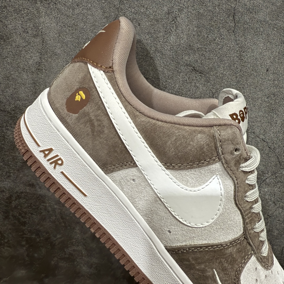 图片[7]-【公司级】海外限量发售！公司级NIke Air Force 1 \’07 Low “Bape联名——棕白勾”空军一号 低帮 运动鞋 休闲鞋 折边针车 工艺难度大 原楦头原纸板 原装鞋盒 定制五金配件 内置全掌气垫 原厂鞋底货号：KK1988-035 Size：36 36.5 37.5 38 38.5 39 40 40.5 41 42 42.5 43 44 44.5 45 编码：HXS310320-莆田鞋批发中心