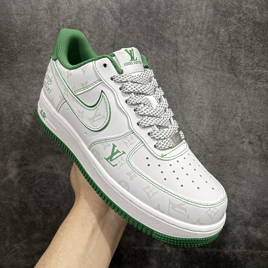 图片[3]-【公司级】NIke Air Force 1 \’07 Low “LV联名n空军一号 中帮 运动鞋 休闲鞋 折边针车 工艺难度大 原楦头原纸板 原装鞋盒 定制五金配件 内置全掌气垫 原厂鞋底 货号：BS8805-603 Size：36 36.5 37.5 38 38.5 39 40 40.5 41 42 42.5 43 44 44.5 45 编码：YB200210-莆田鞋批发中心