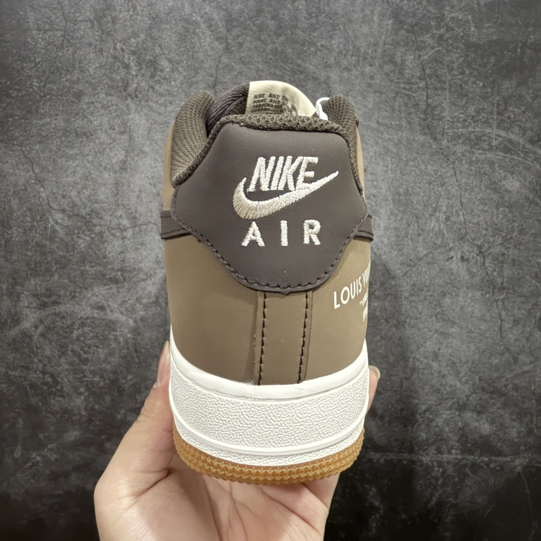 图片[4]-【公司级】NIke Air Force 1 \’07 Low “LV联名n空军一号 中帮 运动鞋 休闲鞋 折边针车 工艺难度大 原楦头原纸板 原装鞋盒 定制五金配件 内置全掌气垫 原厂鞋底 货号：BA8808-224 Size：36 36.5 37.5 38 38.5 39 40 40.5 41 42 42.5 43 44 44.5 45 编码：YB200210-莆田鞋批发中心