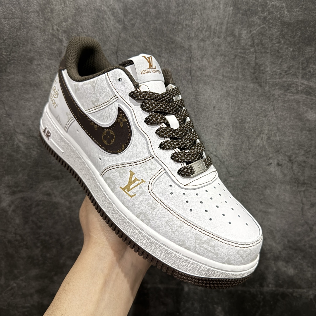 图片[3]-【公司级】NIke Air Force 1 \’07 Low “LV联名n空军一号 中帮 运动鞋 休闲鞋 折边针车 工艺难度大 原楦头原纸板 原装鞋盒 定制五金配件 内置全掌气垫 原厂鞋底 货号：BS8805-601 Size：36 36.5 37.5 38 38.5 39 40 40.5 41 42 42.5 43 44 44.5 45 编码：YB200210-莆田鞋批发中心