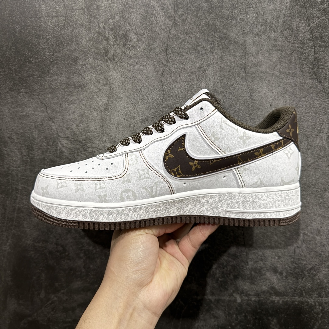 图片[2]-【公司级】NIke Air Force 1 \’07 Low “LV联名n空军一号 中帮 运动鞋 休闲鞋 折边针车 工艺难度大 原楦头原纸板 原装鞋盒 定制五金配件 内置全掌气垫 原厂鞋底 货号：BS8805-601 Size：36 36.5 37.5 38 38.5 39 40 40.5 41 42 42.5 43 44 44.5 45 编码：YB200210-莆田鞋批发中心