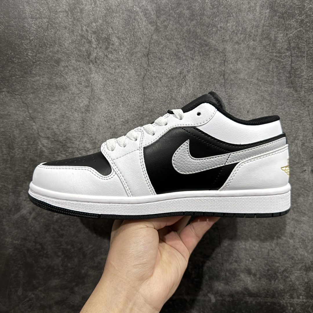 图片[2]-【K版】Air Jordan AJ1 Low 低帮 黑白熊猫 553558-172 全新流水线出品 DT版本唯一平替选择 市场第二梯队最强版 全部原鞋开发 原楦原纸板开发 全鞋电脑针车 原厂内置全掌气垫 原盒内在原标 唯一Zp原版鞋带绑法 免检产品 全新2022版型 全头层皮料 完美零毛边处理 原厂配置全掌气垫 价格定位良心 几十个配色陆续出货 尺码：36 36.5 37.5 38 38.5 39 40 40.5 41 42 42.5 43 44 44.5 45 46 47.5-选品中心